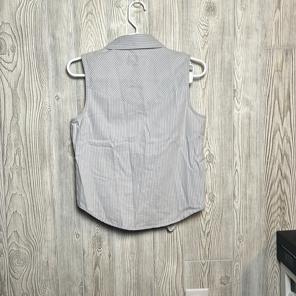 Lone Star Blue & White Striped Sleeveless Western Front Tie Button Down Top Sz M - Picture 4 of 4
